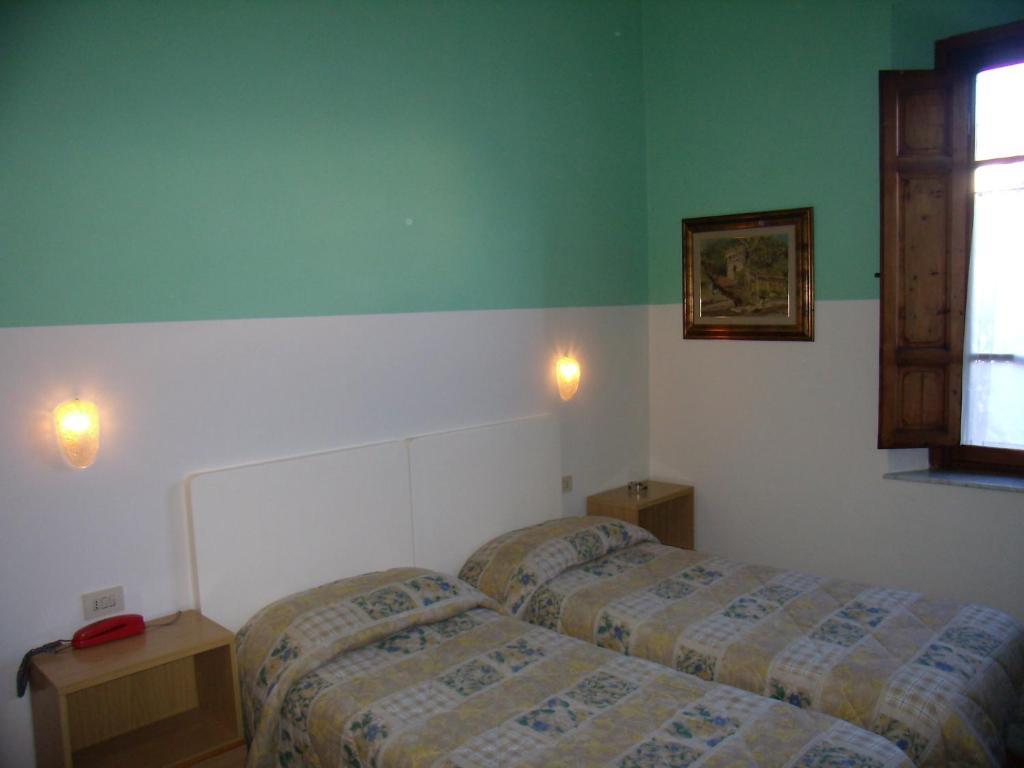 Hotel Savoia E Campana Montecatini Terme Værelse billede
