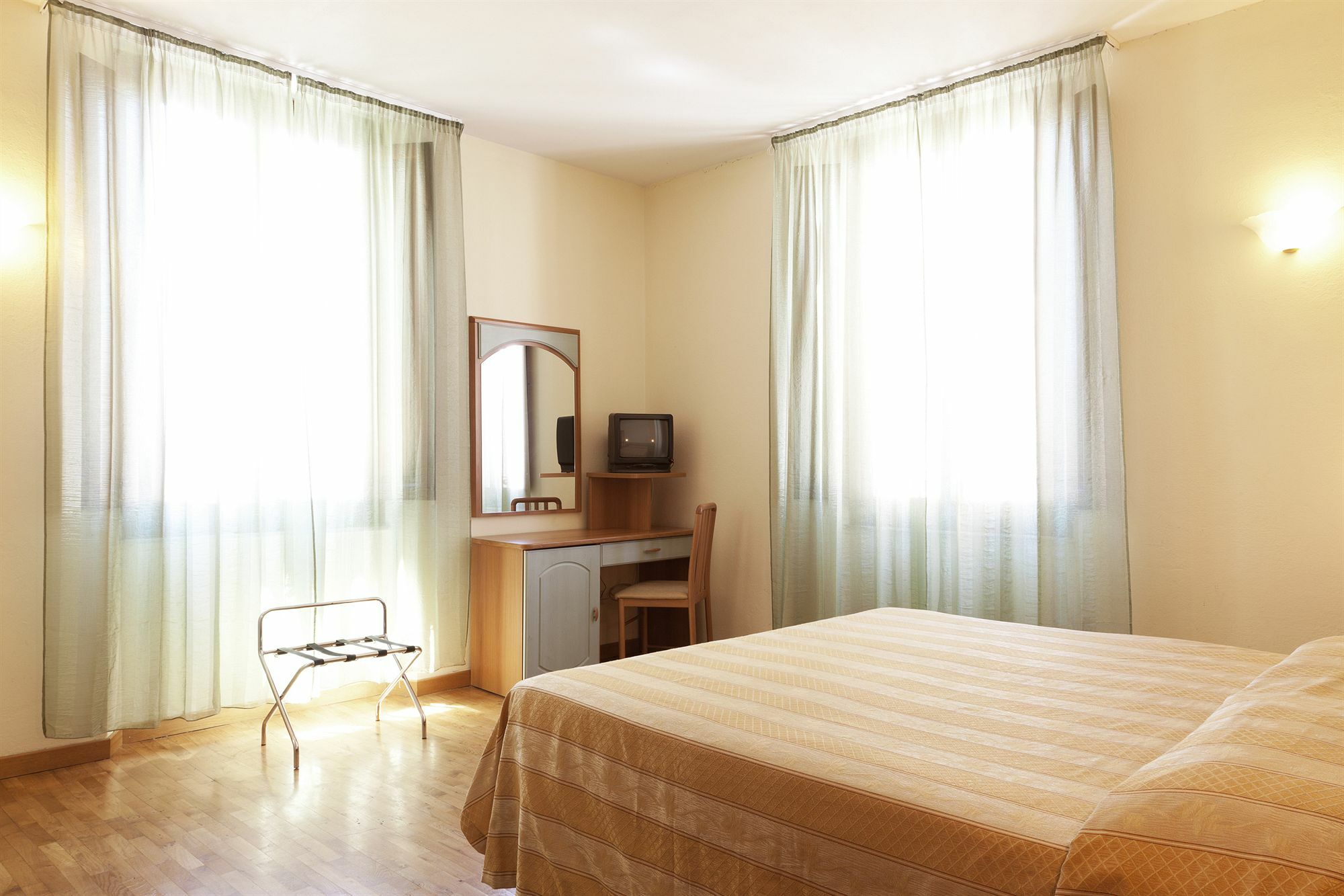 Hotel Savoia E Campana Montecatini Terme Eksteriør billede